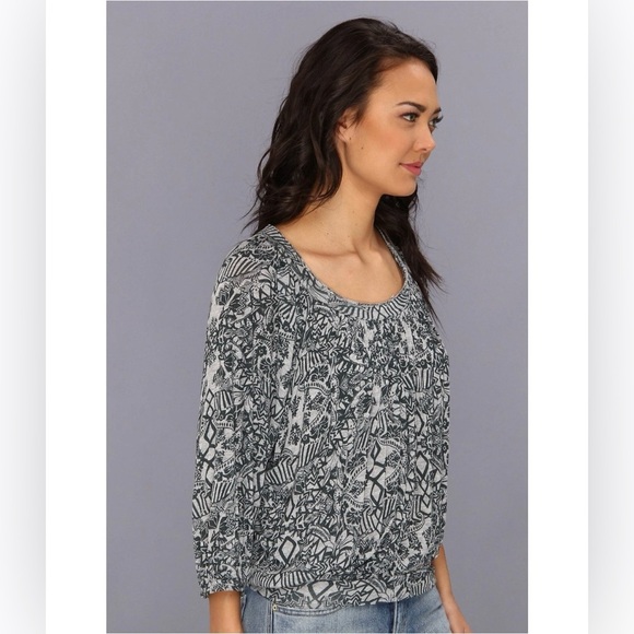 Free People Navy Printed Blouson Top, XS - Picture 9 of 12